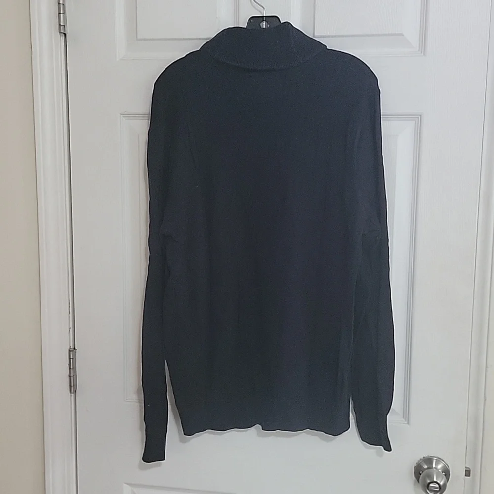 Sweater - Picture 3 of 5